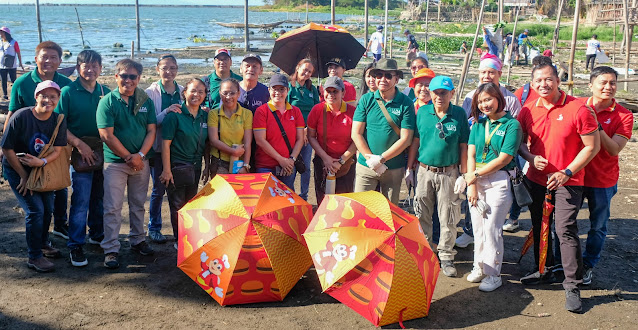 Jollibee20Group20Supports20LLDAE28099s20Waste20Recovery20Campaign