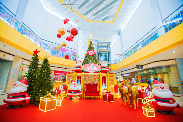 SM Bulacan Malls Unveil Santa Themed Attractions, Signal Christmas in the Province