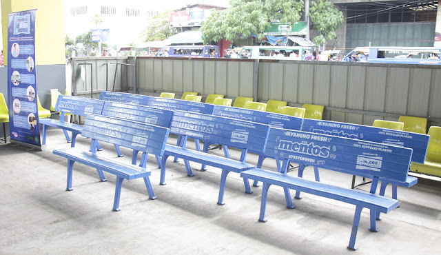 PVM Mentos20Philippines20upcycles20plastic20waste20into20bus20terminal20benches20to20provide20commuters20a20refreshing20pit20stop photo201